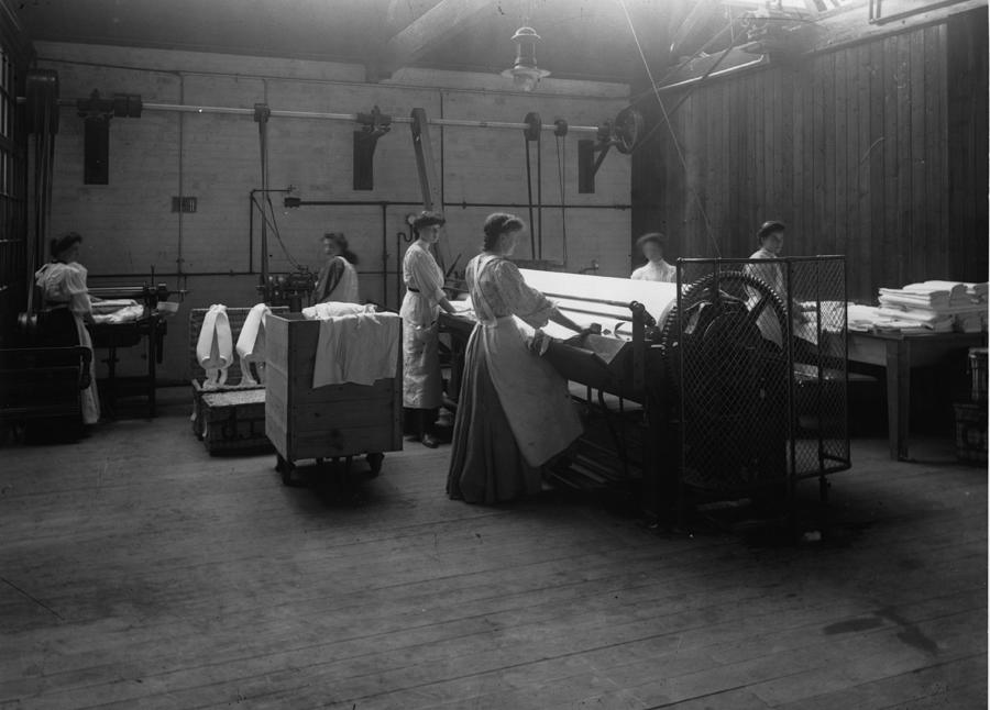 Laundry Photograph by Hulton Archive