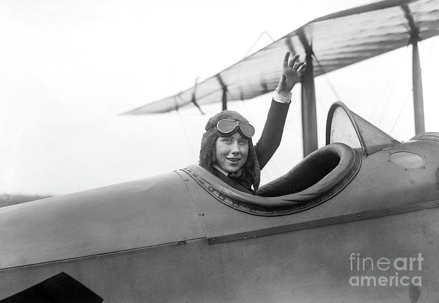 Laura Bromwell Waves From Cockpit Photograph by Bettmann