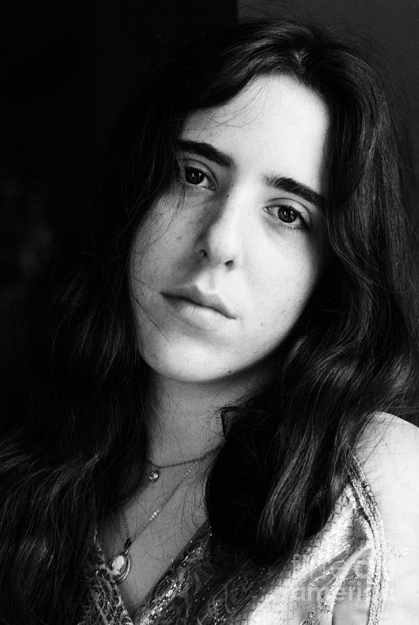 New York City Photograph - Laura Nyro by The Estate Of David Gahr