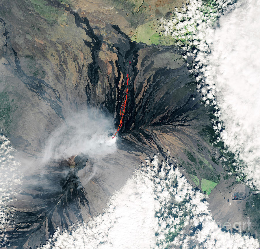 Lava Flow On Mauna Loa Photograph by Nasa Earth Observatory/us Geological Survey/science Photo Library