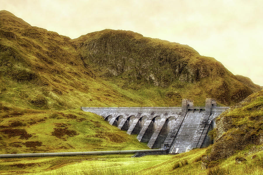 Lawers Dam - Scotland - Lochan na Lairige Photograph by Jason Politte