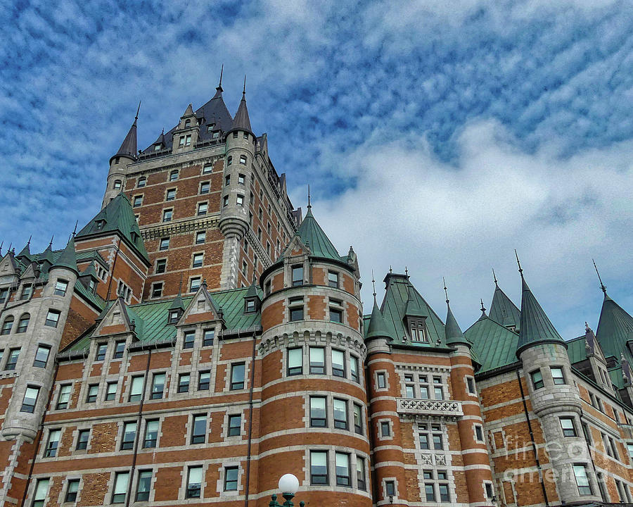 Le Chateau Frontenac Photograph by Amy Dundon