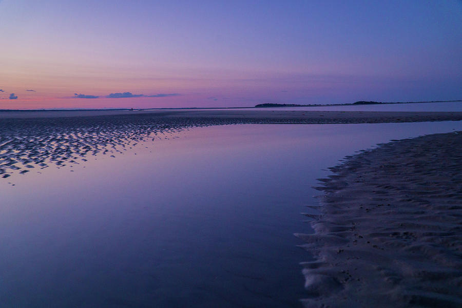 Leading To The Sea Photograph by Linda Howes