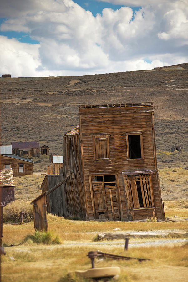 Leaning Abandoned Old Store In Bodie Ghost Town, Bodie National Park ...