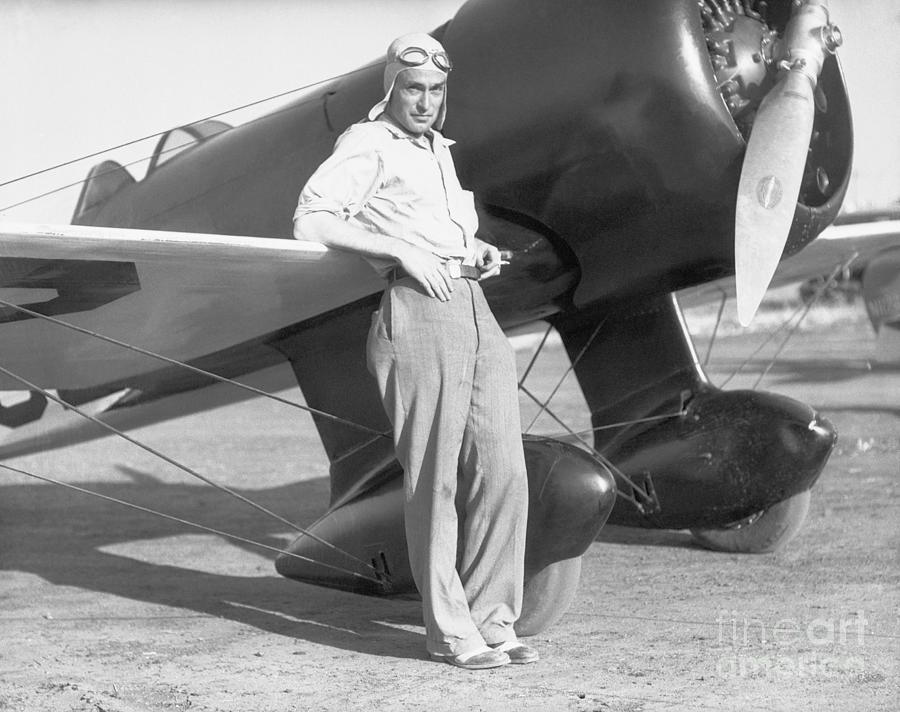 Lee Gelbeck Poses With Airplane Photograph by Bettmann