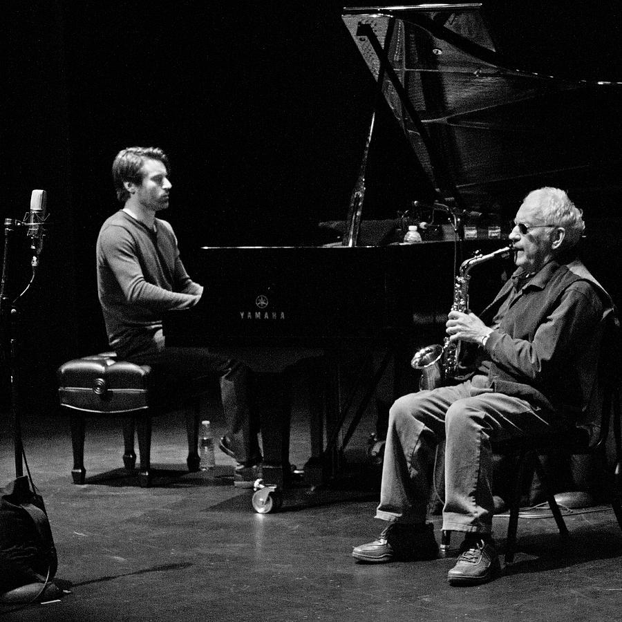 Jazz Photograph - Lee Konitz And Dan Tepfer 5 by Lee Santa