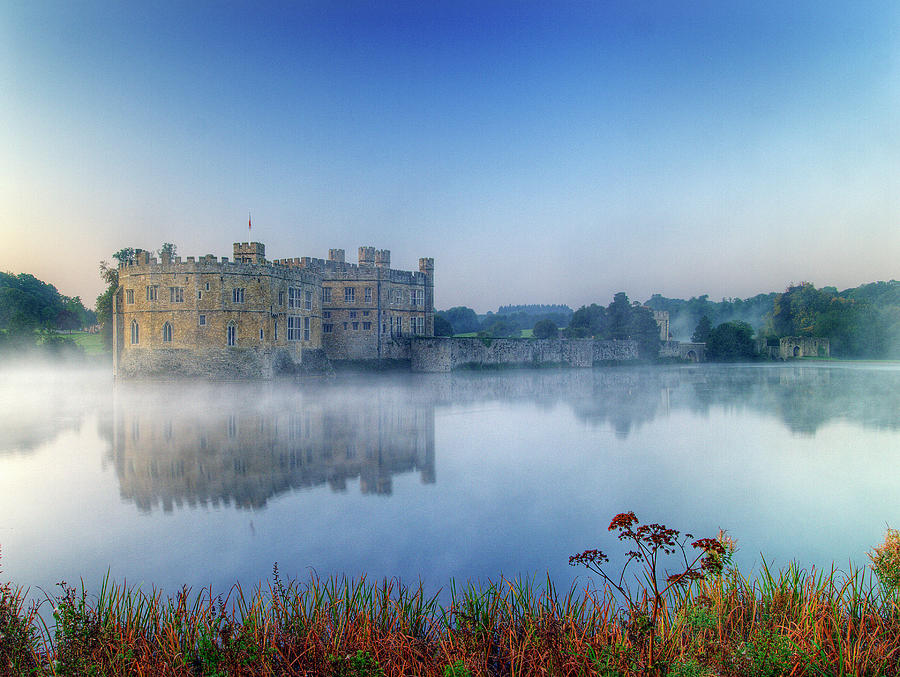 Leeds Castle At Dawn Photograph by Andy Mcgowan
