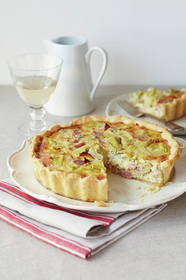 Leek And Bacon Quiche Photograph by Charlotte Tolhurst