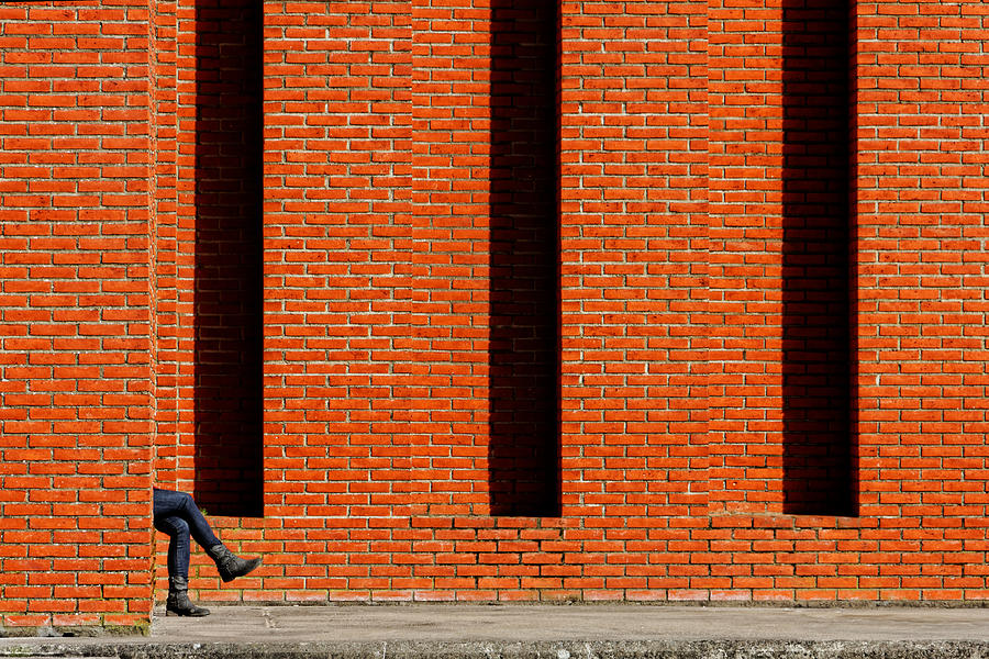 Brick Photograph - Legs by Henrik Mrtensson