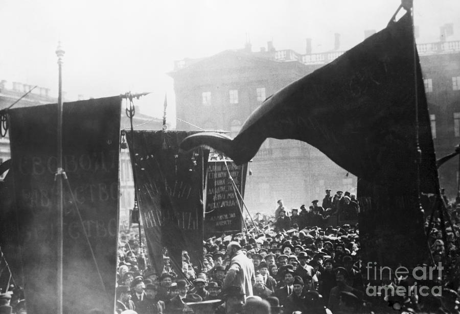 Lenin Addresses Crowd In Petrograd Photograph by Bettmann