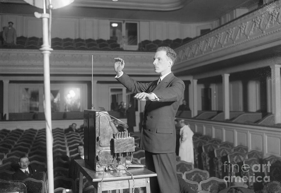 Leo Theremin Playing Instrument Photograph by Bettmann