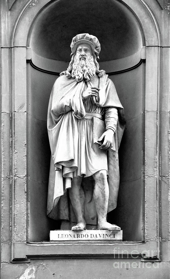 Leonardo da Vinci Statue at Uffizi Gallery 9616 Photograph by Jack Schultz