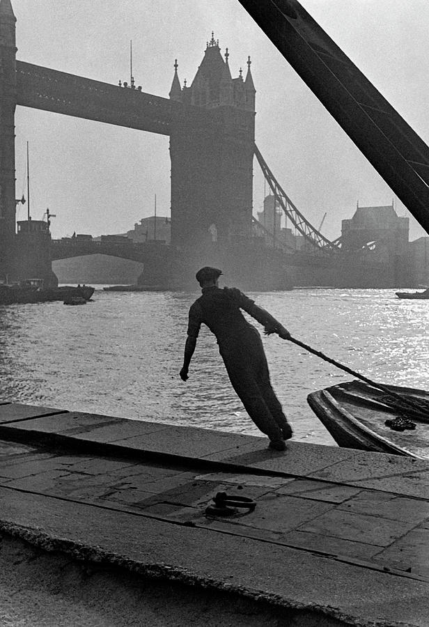 Les Docks à Londres En 1936 Photograph by Keystone-france