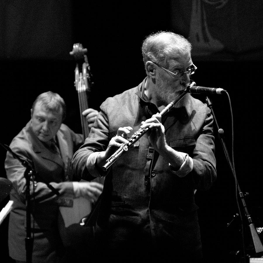 Lew Tabackin On Flute 3 Photograph by Lee Santa