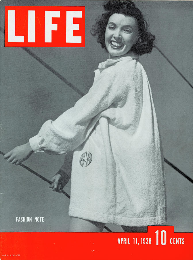 LIFE Cover: April 11, 1938 Photograph by Alfred Eisenstaedt