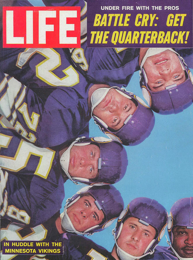 Minnesota Vikings Photograph - LIFE Cover: November 17, 1961 by Eliot Elisofon