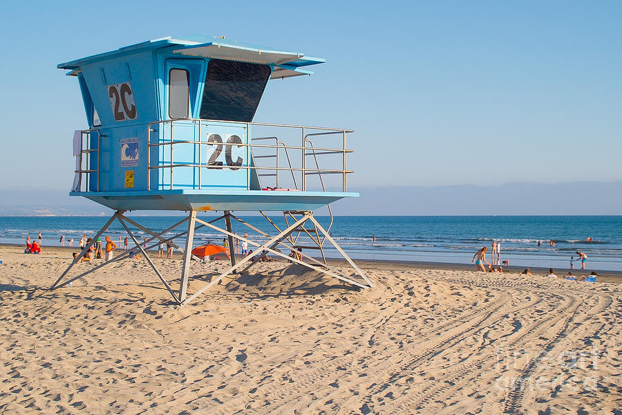 Blue Sky Photograph - Lifeguard Tower At The Beach In San by Dancestrokes