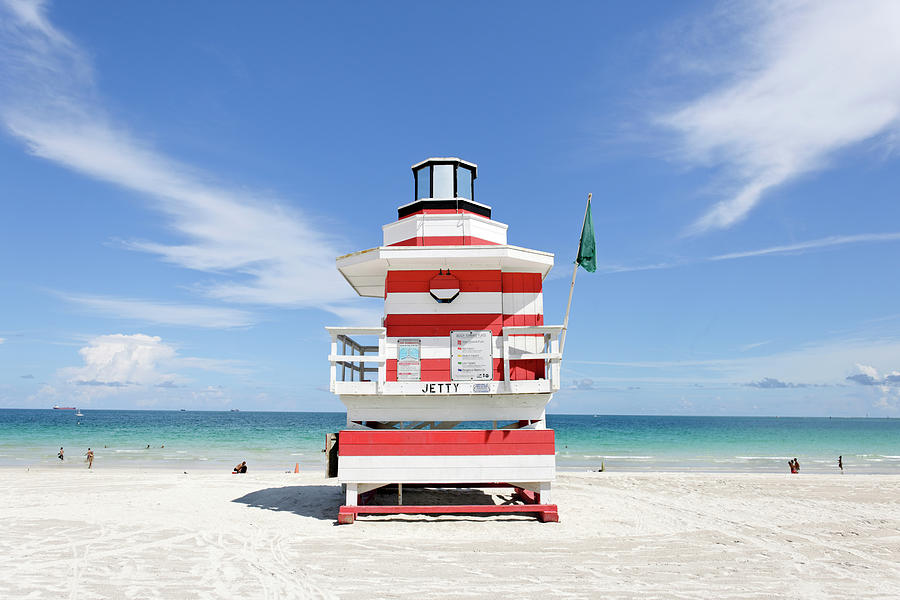 Lifeguard Tower Of South Pointe Park Photograph by Axel Schmies