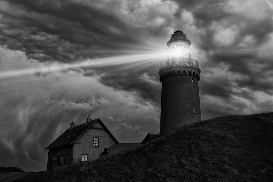 Light House. Photograph by Leif Lndal