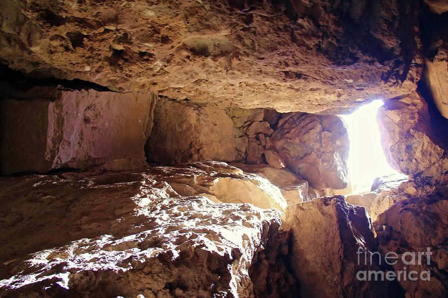 Two Guns Photograph - Light in a Death Cave by Suzanne Oesterling
