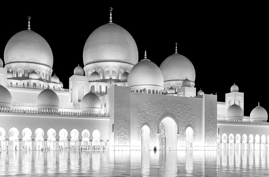 Light Of Abu Dhabi Grand Mosque Photograph by Jie Jin - Fine Art America