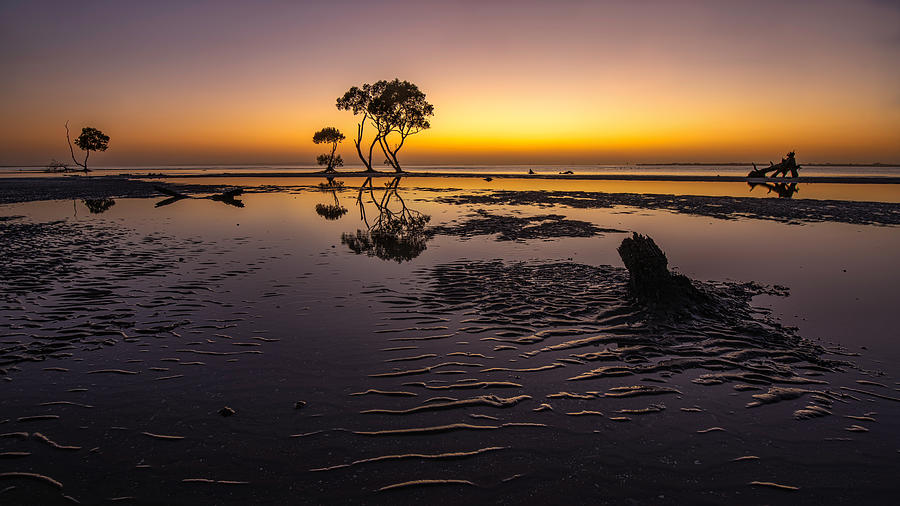 Light, Silhouettes And Water Photograph by Emanuel Papamanolis