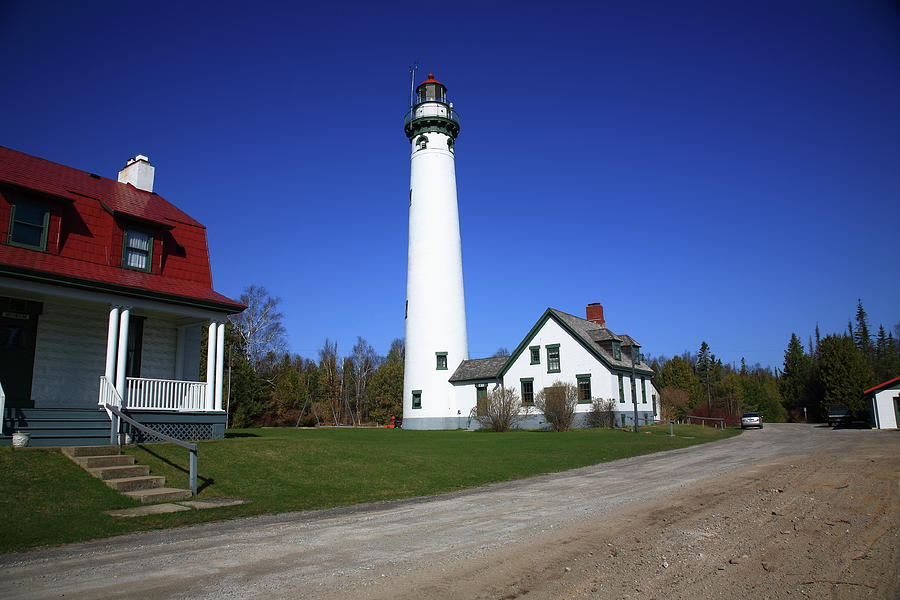Lighthouse - Presque Isle Michigan 2 Photograph by Frank Romeo