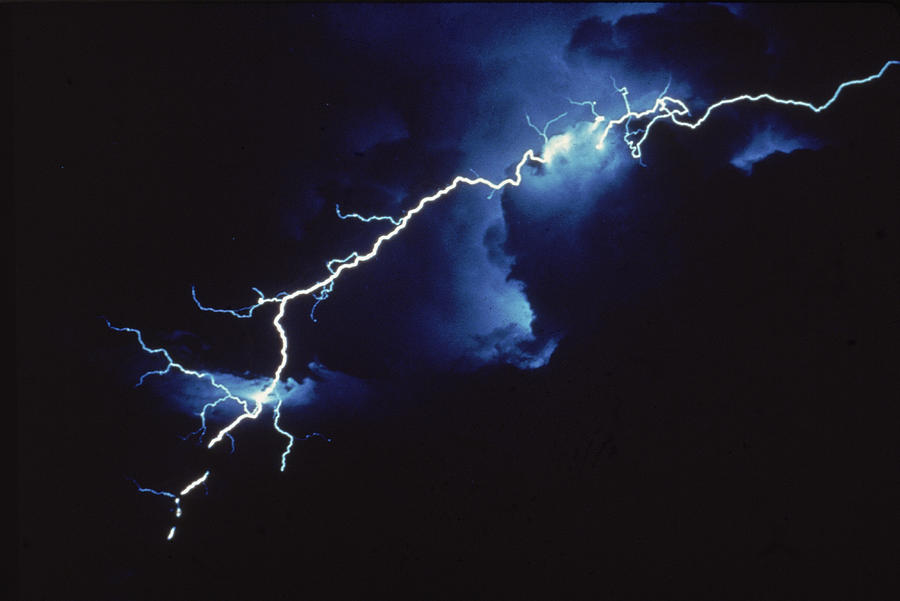 Lightning Photograph by Hulton Archive