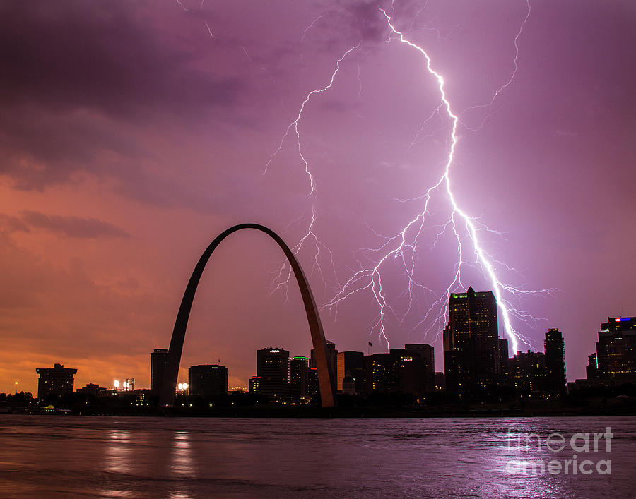 Lightning over the Gateway Arch Photograph by Garry McMichael