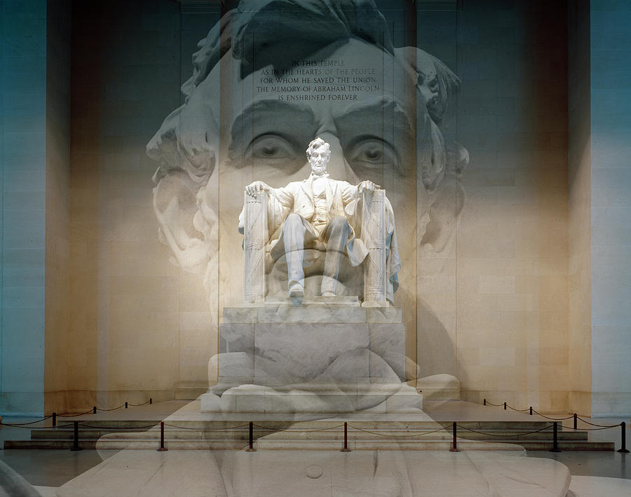 Lincoln Memorial Digital Art by Gary Grayson