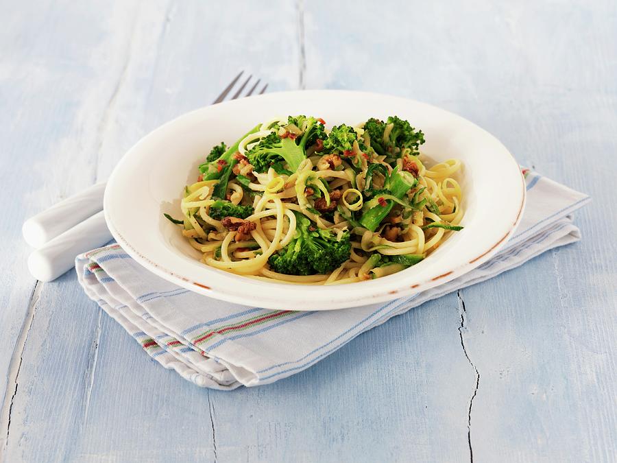 Linguine With Broccoli, Lemons And Walnuts Photograph by Frank Adam