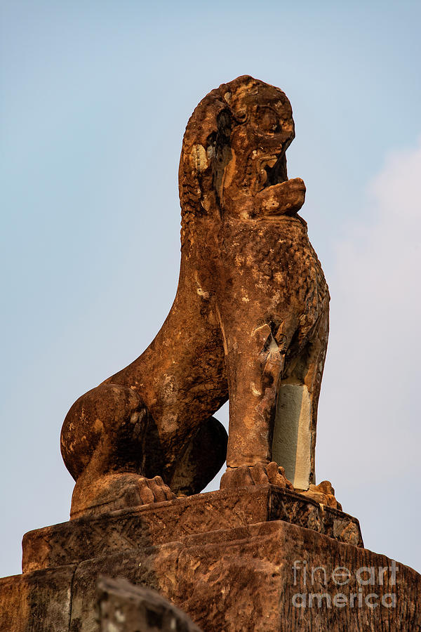 Lion Statue at Pre Rup Temple Photograph by Bob Phillips