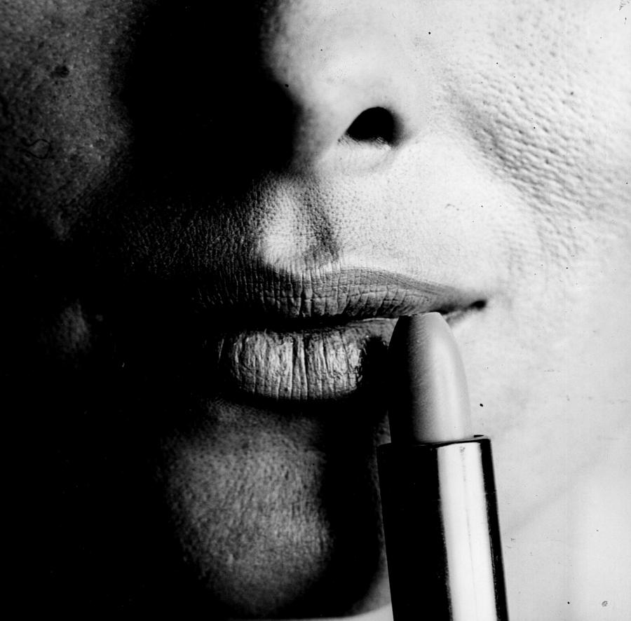 Lipstick Photograph by Evening Standard