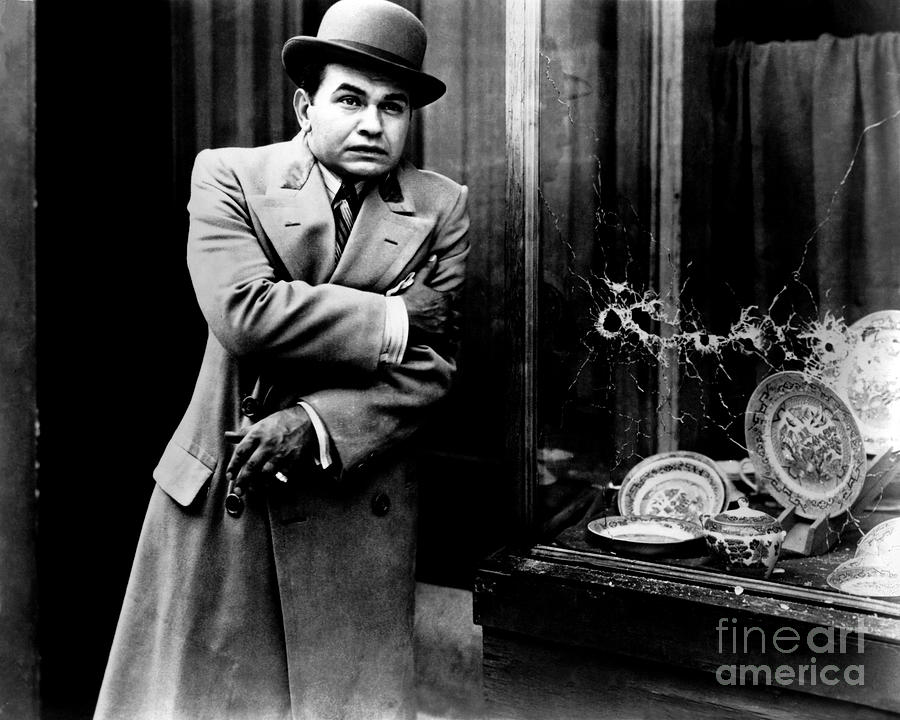 Edward G. Robinson Photograph - Little Ceasar - Edward G. Robinson by Sad Hill - Bizarre Los Angeles Archive Edward G. Robinson Photograph - Little Ceasar - Edward G. Robinson by Sad Hill - Bizarre Los Angeles Archive