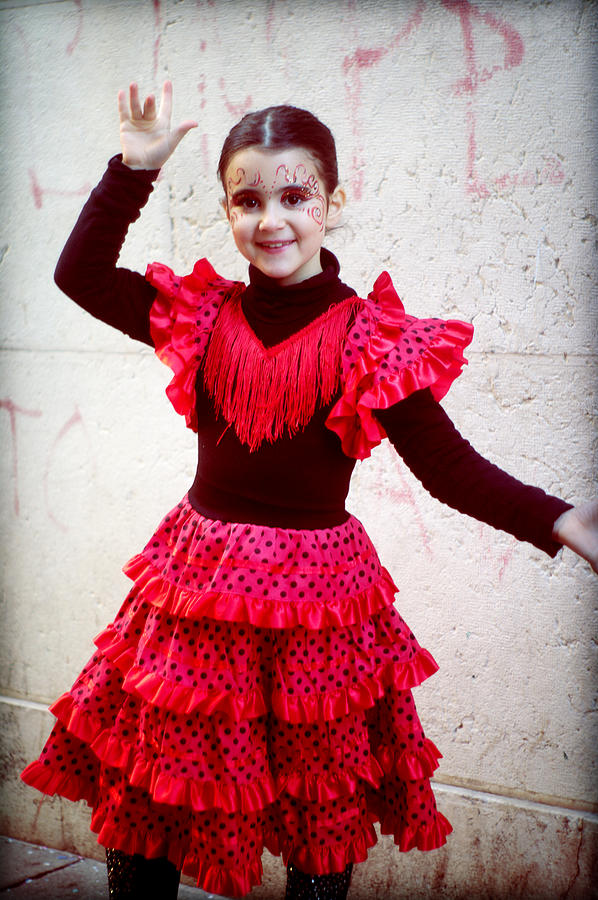 Little Spanish Dancer In Venice Photograph by Suzanne Powers
