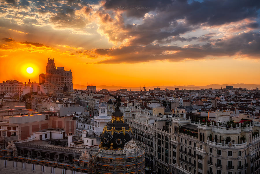 Living Madrid Photograph by Jose Tapia