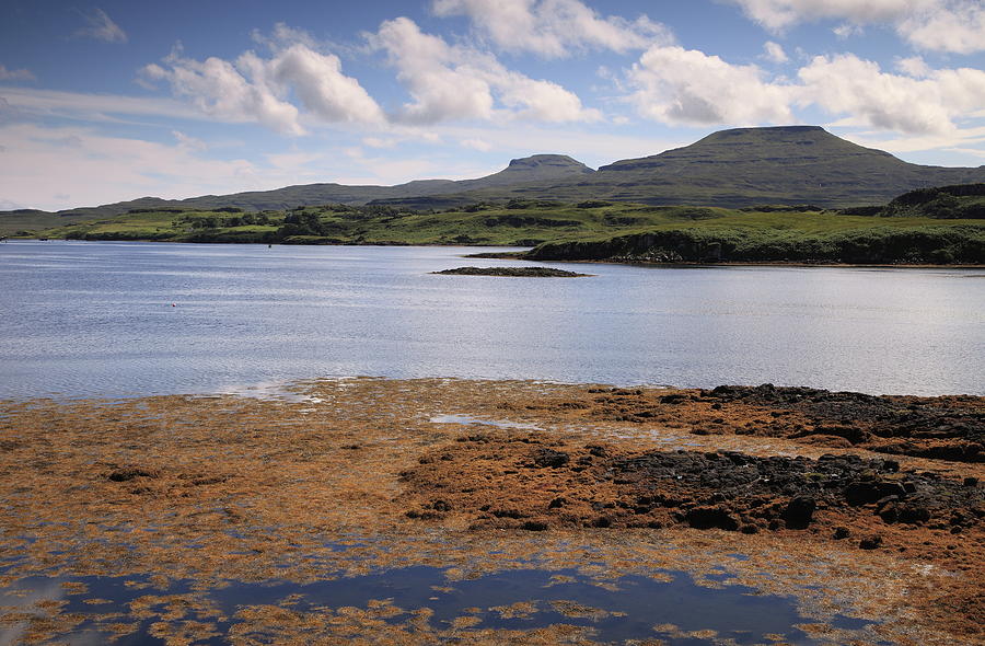 Loch Dunvegan by Andy Stothert