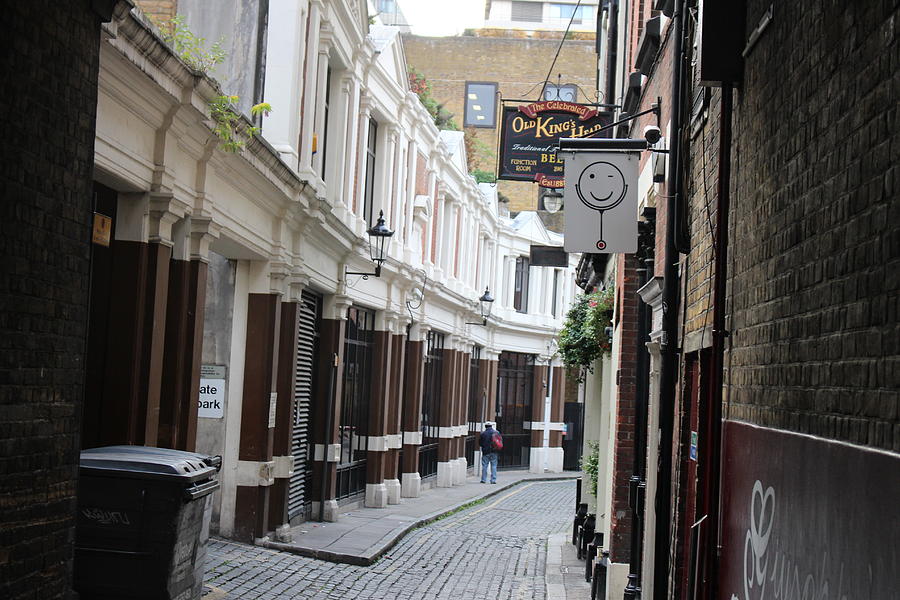 London Alley Photograph by Laura Smith