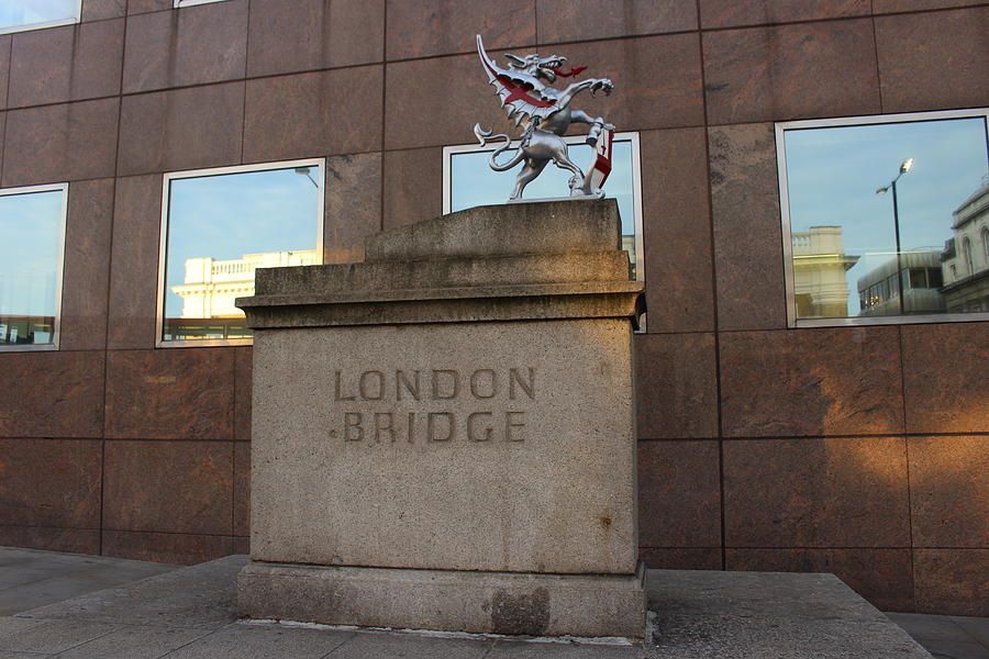 London Bridge Sign Photograph by Laura Smith