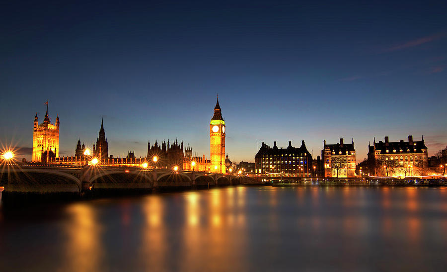 London City Scape Photograph by Discover The Natural Beauty. Nature Creates Magic.