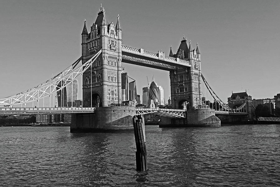 London England Tower Bridge and Skyline Blue Sky Black and White Photograph by Toby McGuire