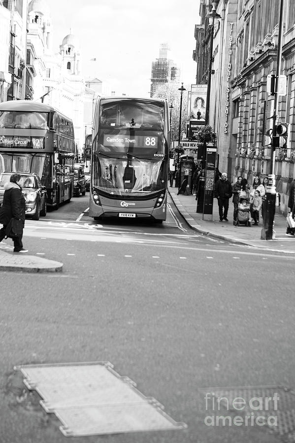 London in Black and white by Jenny Potter London in Black and white by Jenny Potter