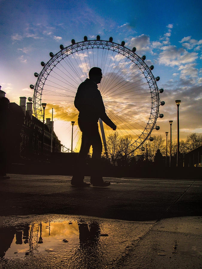 London Photograph - London ? by Khoshro Creativeartsolution