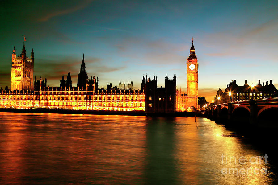 Big Ben Photograph - London Night Beauty by John Rizzuto