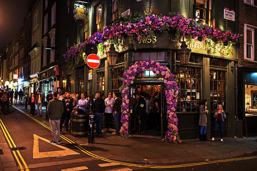 London Nightlife Covent Garden London UK Photograph by Toby McGuire