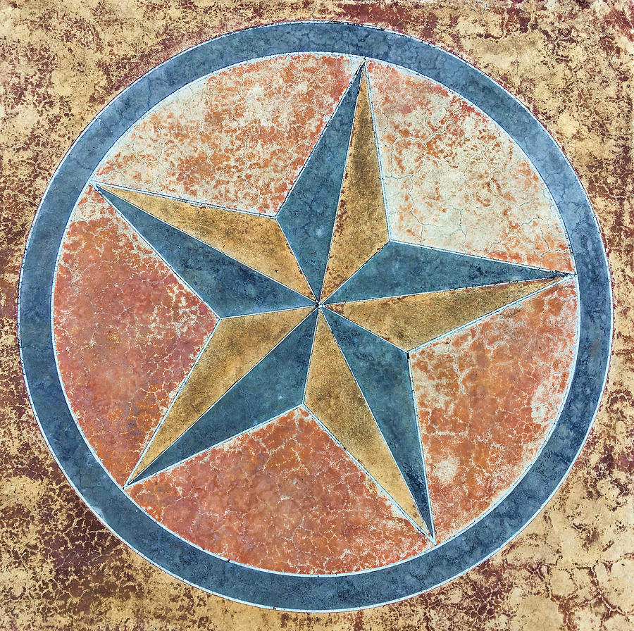 Lone Star by Nathan Little Lone Star by Nathan Little