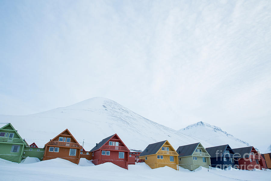 Arctic Photograph - Longyearbyen, Spitsbergen, Norway - by Aleksandra Suzi Arctic Photograph - Longyearbyen, Spitsbergen, Norway - by Aleksandra Suzi