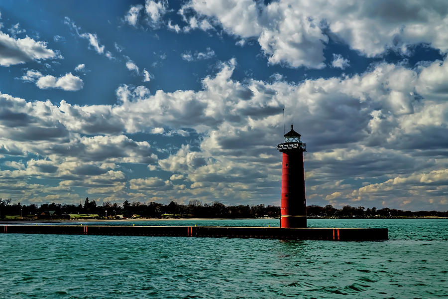 Looking back at the red lighthouse in Kenosha Photograph by Sven Brogren