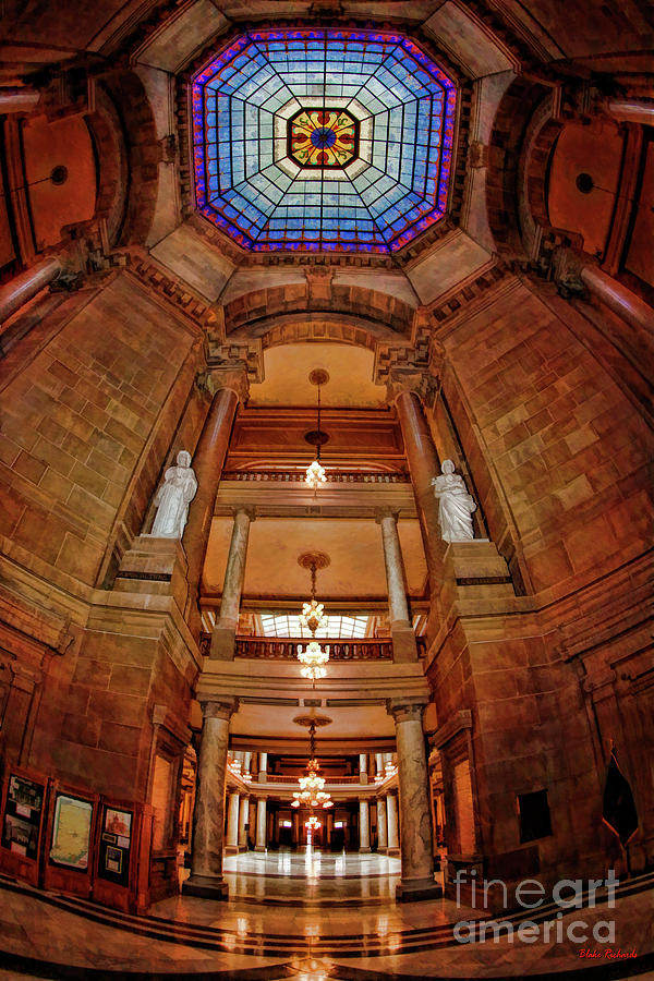 Looking Up The State House Indianapolis Indiana Photograph by Blake Richards