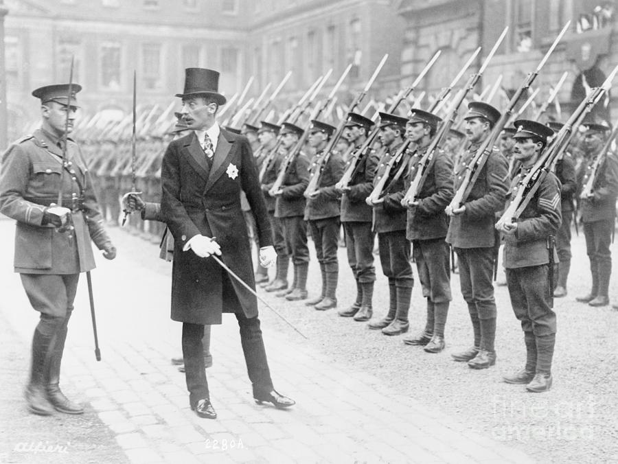 Lord Wimborne Inspecting Royal Photograph by Bettmann